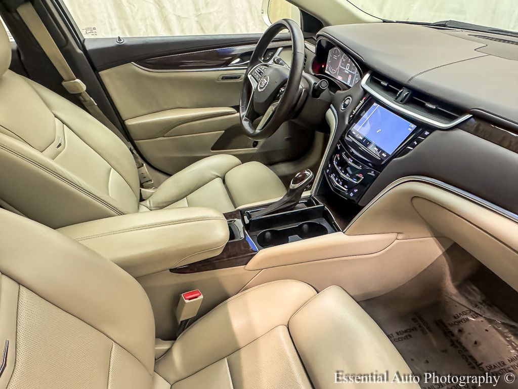 2013 CADILLAC XTS - Image 28