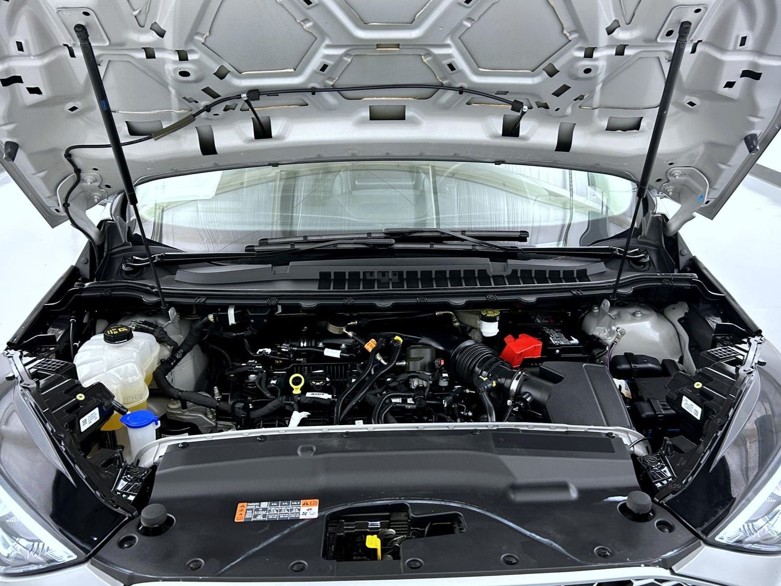 2024 Ford Edge SEL photo 23