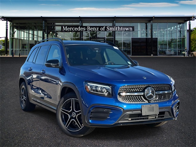 2025 Mercedes-Benz GLB Base's photo