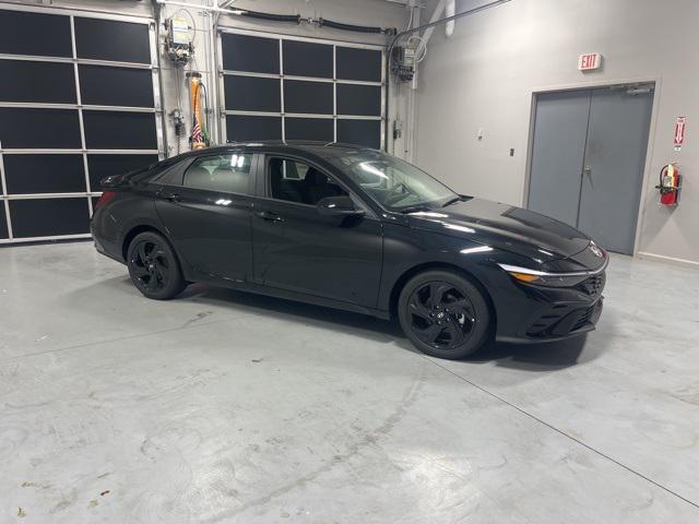 2026 Hyundai Elantra SEL's photo