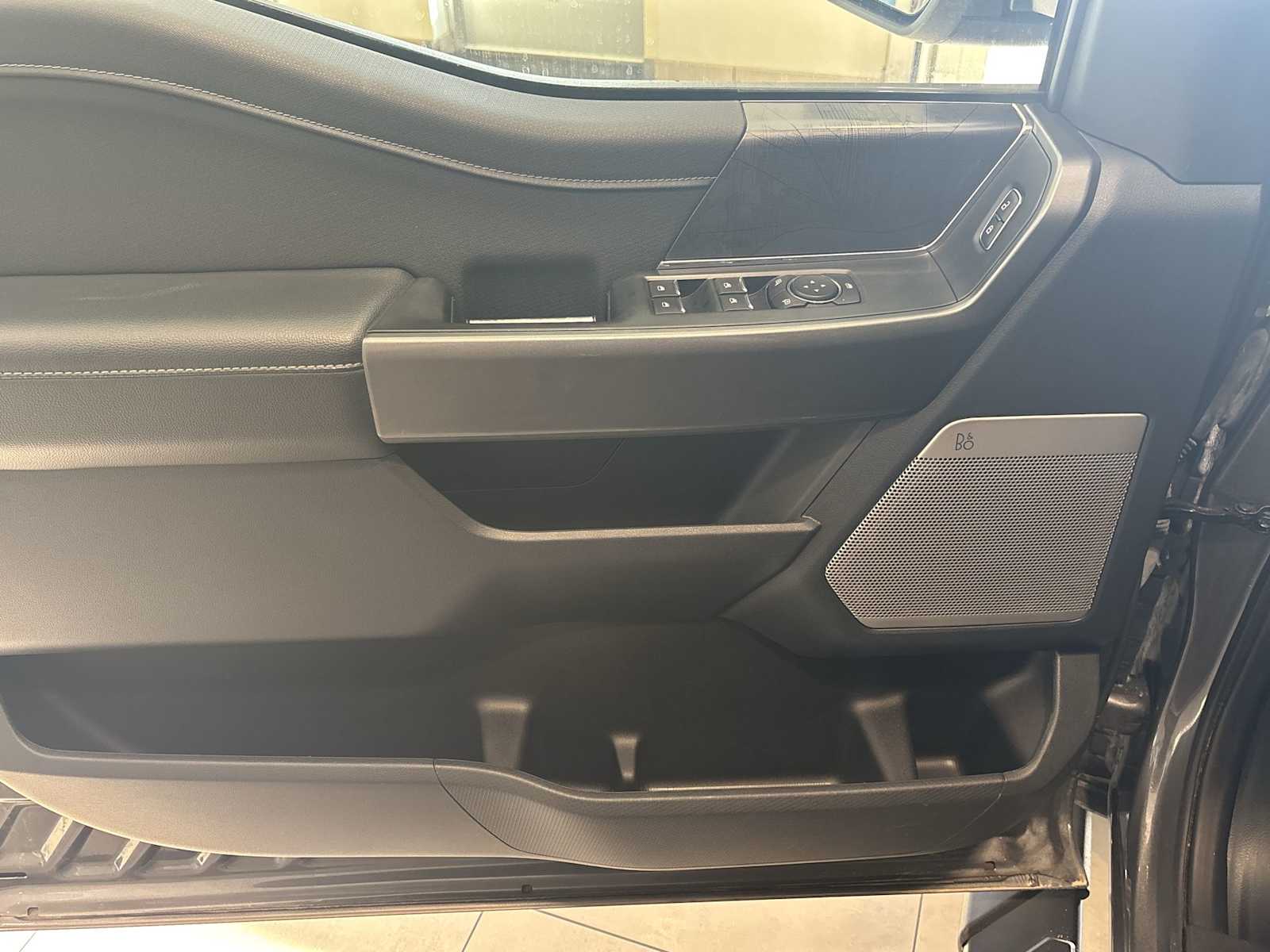 2022 Ford F-150 XLT photo 17