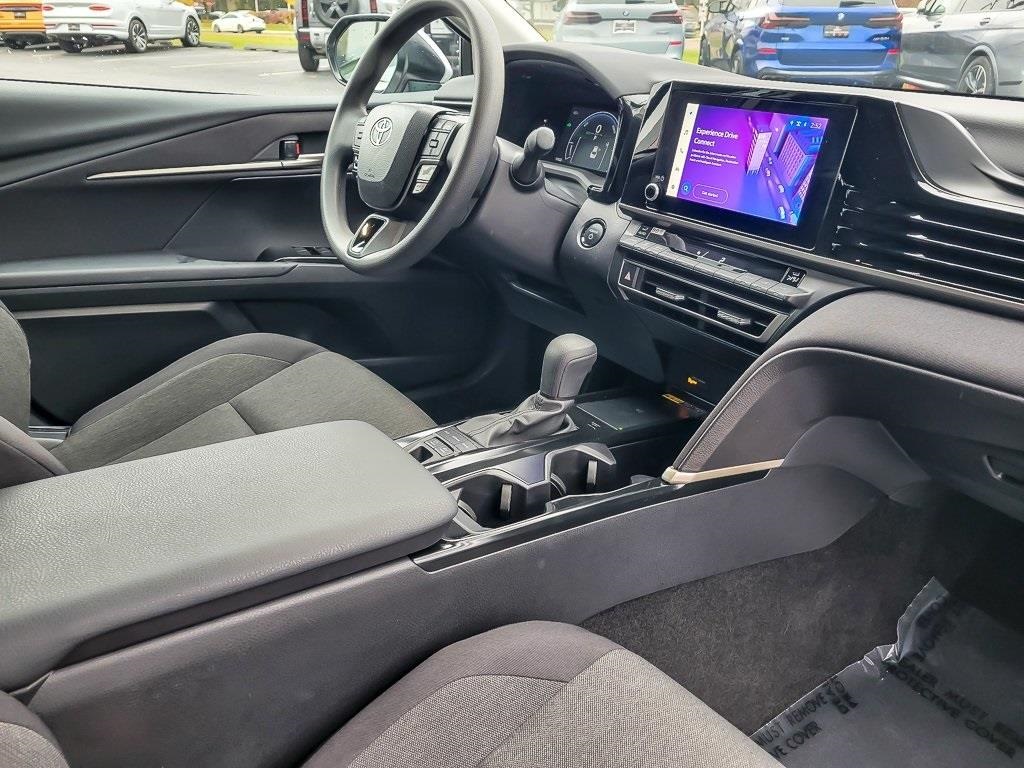 2025 TOYOTA CAMRY - Image 21