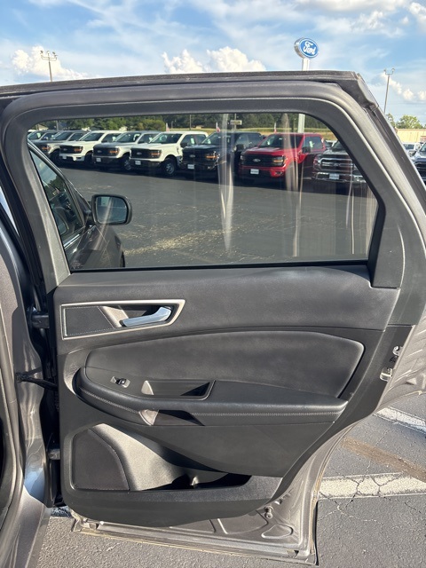 2024 Ford Edge SEL photo 38