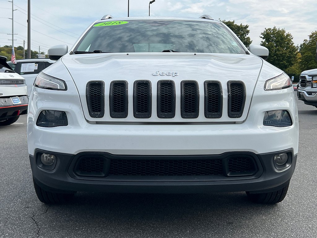 2018 Jeep Cherokee Latitude photo 2