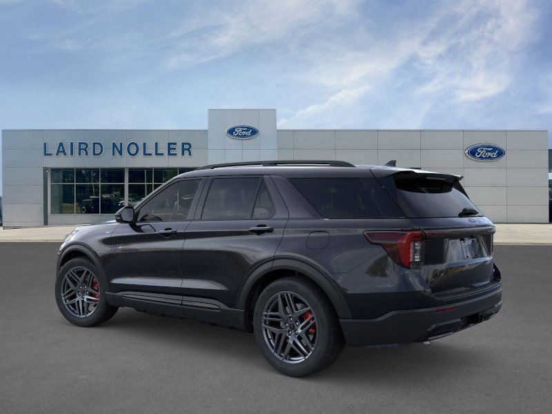 2025 Ford Explorer ST-Line photo 3
