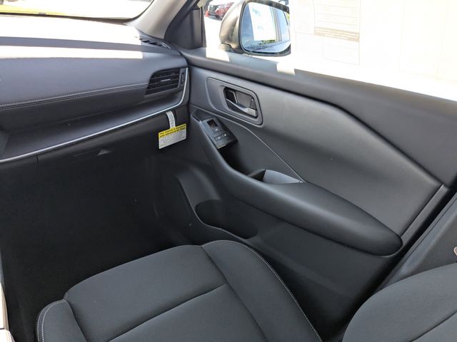 2026 Nissan Rogue S photo 14