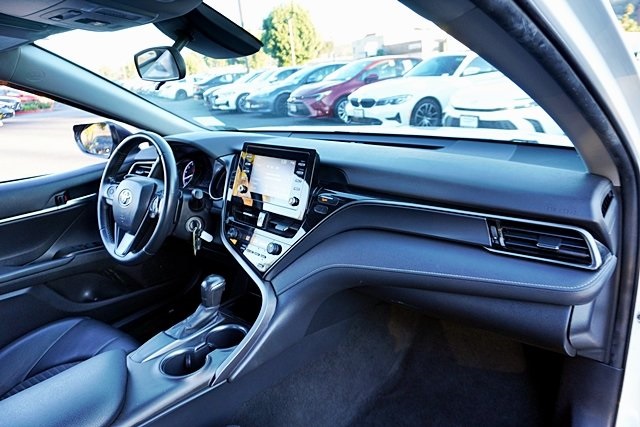 Used 2021 White Toyota SE Nightshade image 9