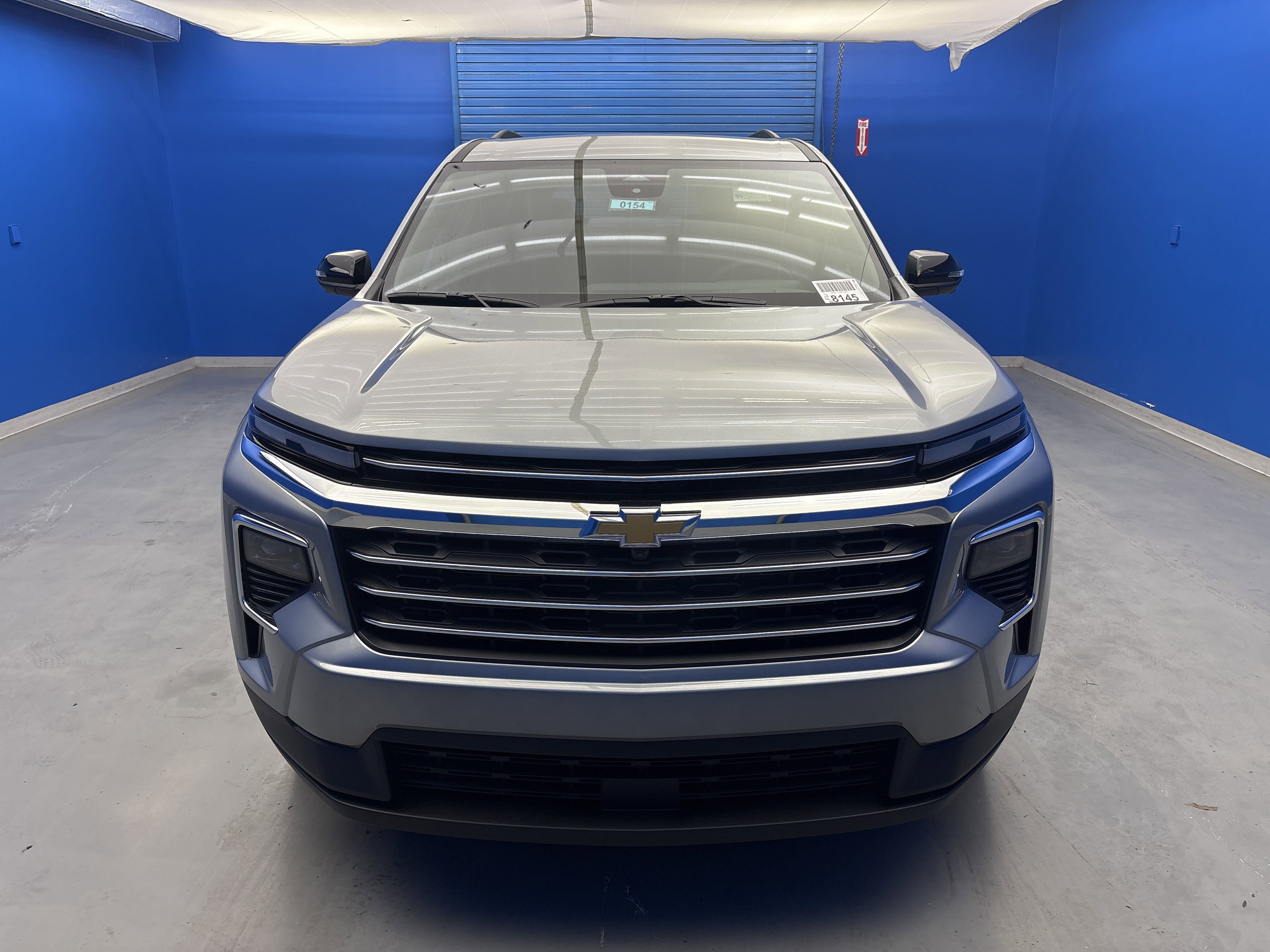 2026 Chevrolet Traverse photo 2