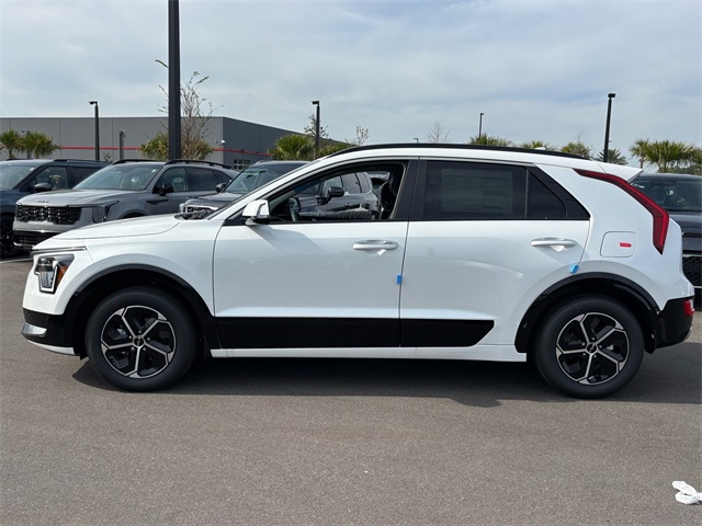 2026 Kia Niro SX photo 4