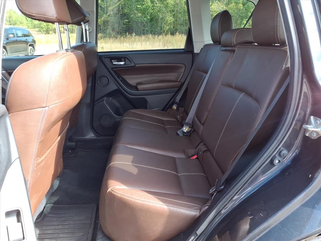 2018 Subaru Forester Touring photo 27