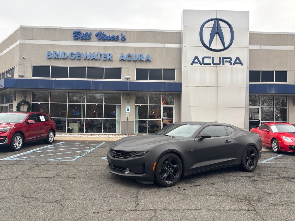 2022 Chevrolet Camaro 1LT's photo