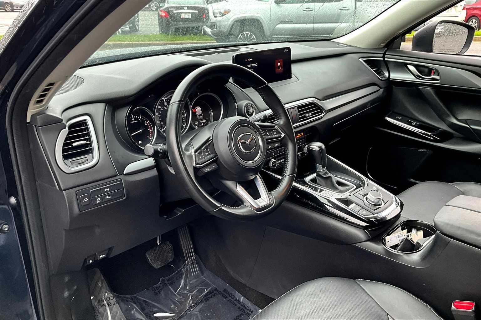 2022 Mazda CX-9 Touring photo 14