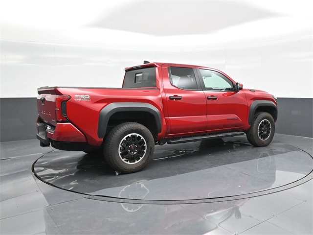 2025 Toyota Tacoma TRD photo 15