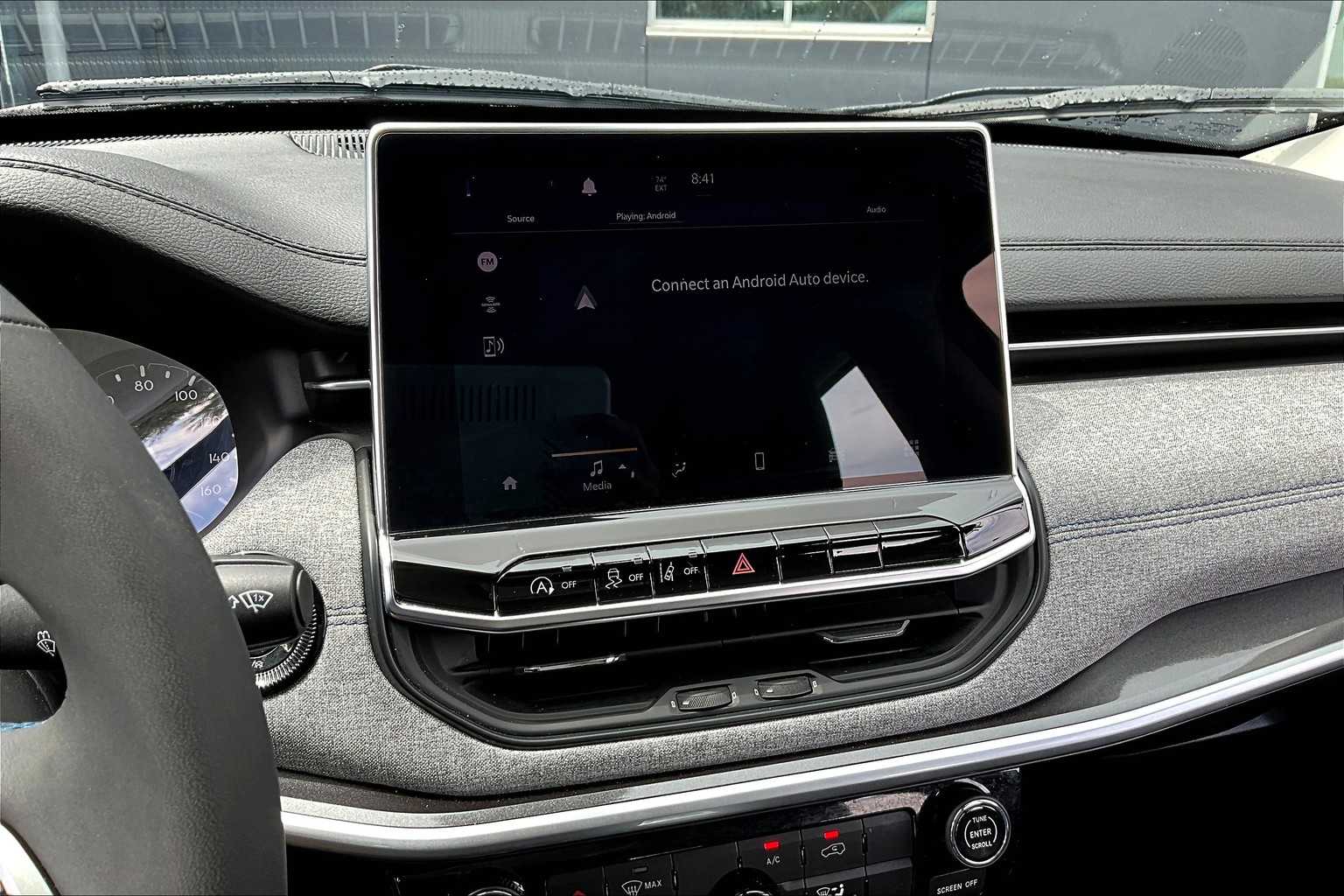 2022 Jeep Compass Latitude photo 26