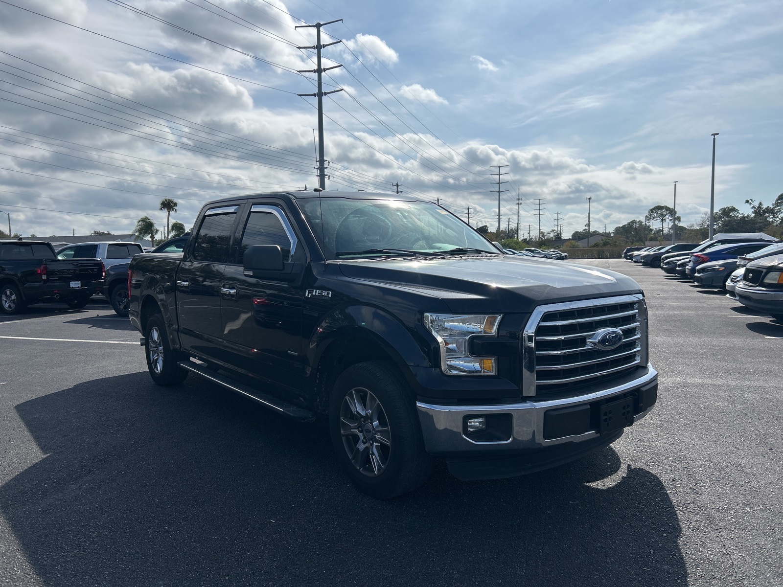 2016 Ford F-150 XLT's photo