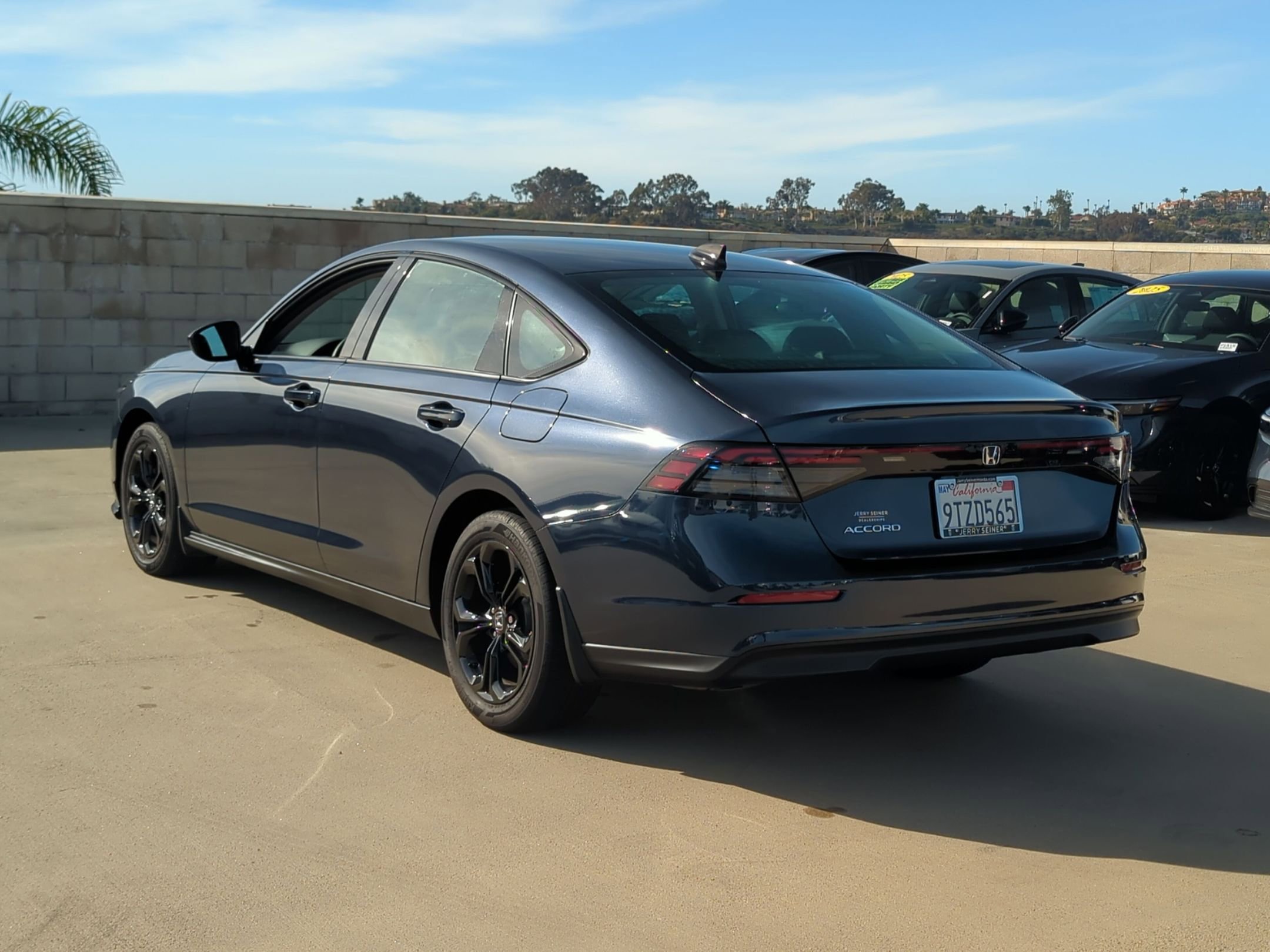 2025 Honda Accord SE photo 3