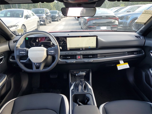 2025 Kia K4 GT-Line photo 18