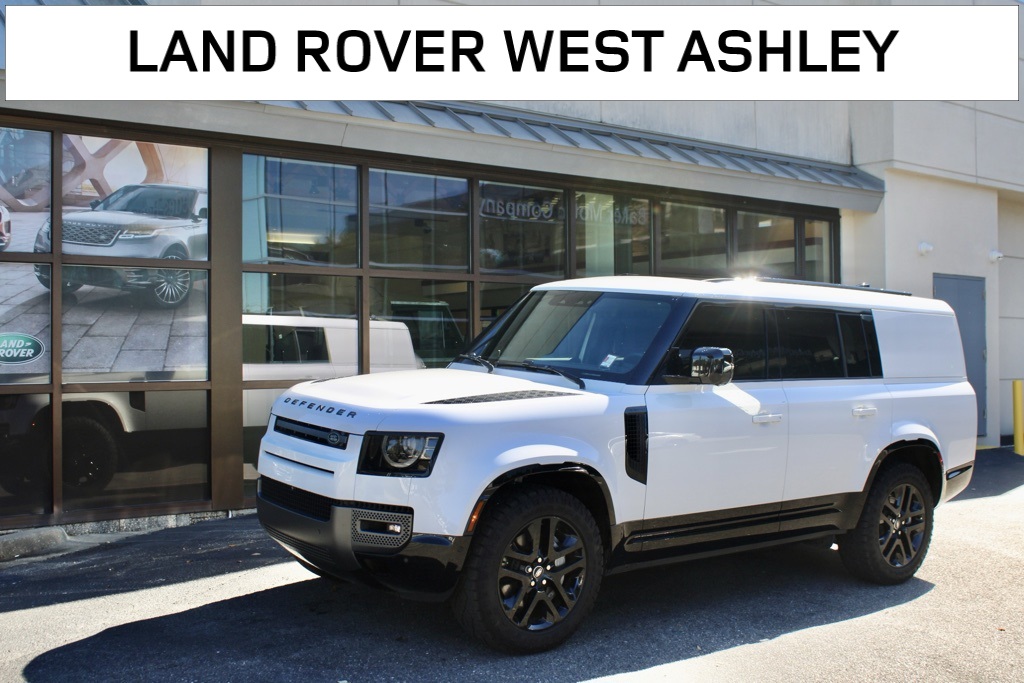 2024 Land Rover Defender Outbound's photo