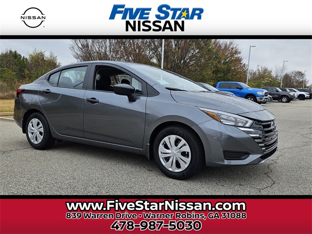 2025 Nissan Versa Sedan S's photo