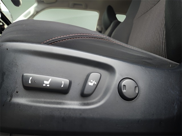 2022 Toyota 4Runner SR5 Trail photo 18