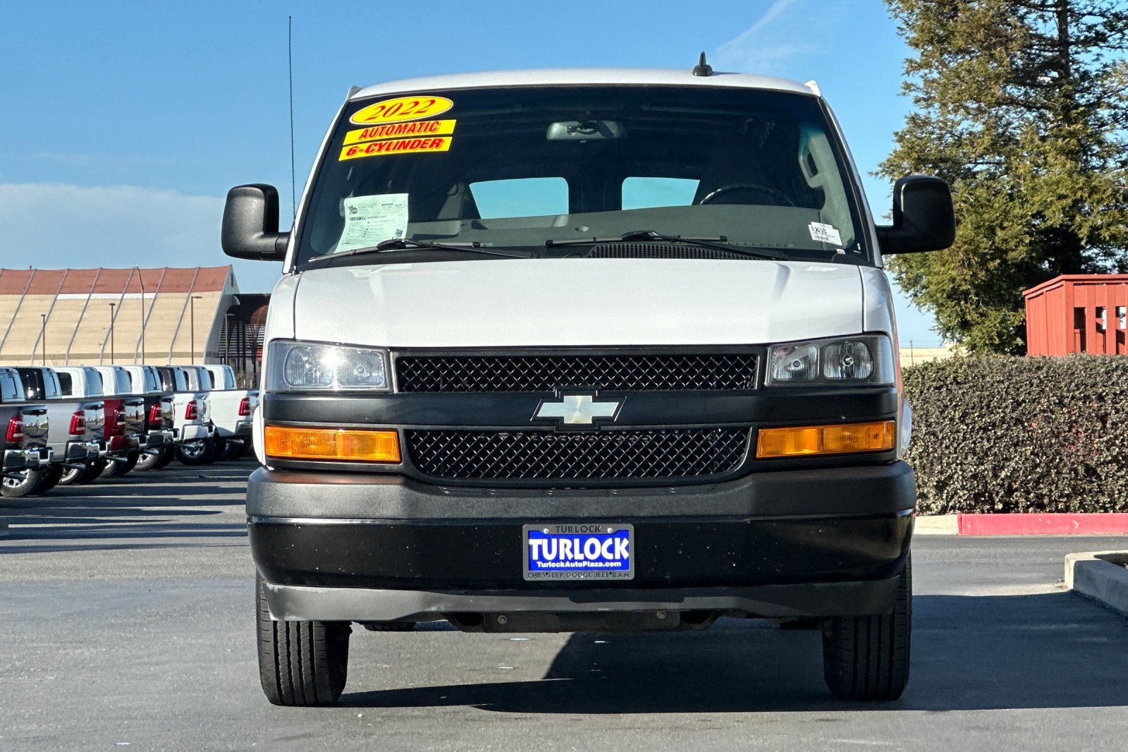 2022 Chevrolet Express 2500 Work Van photo 4