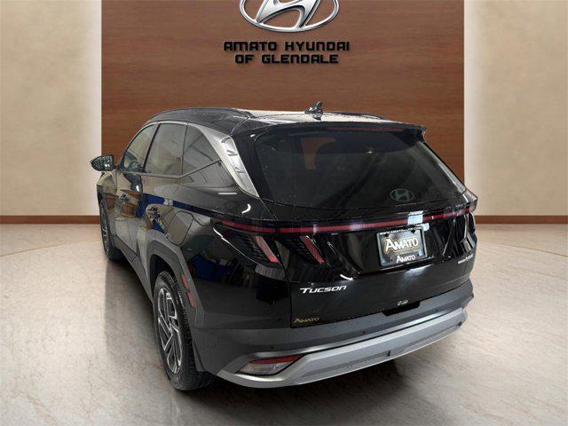 2025 Hyundai Tucson Hybrid Limited photo 3