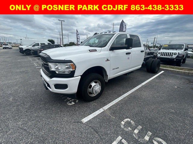 2022 Ram 3500 Tradesman photo 11