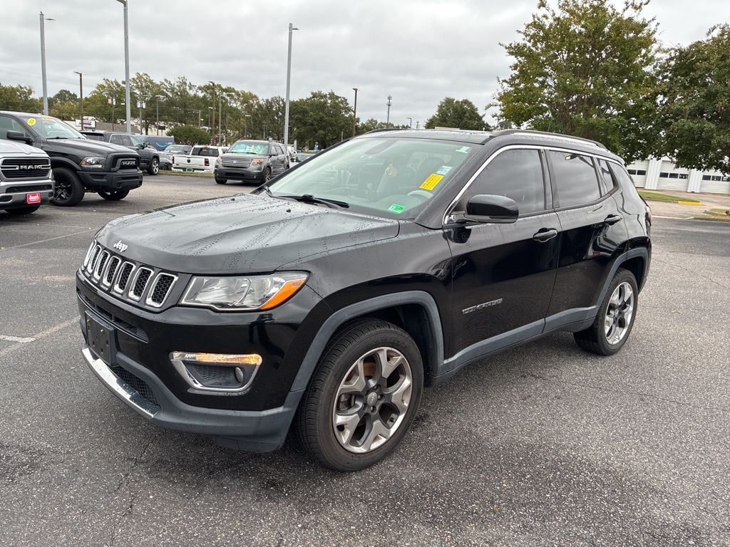2018 Jeep Compass Limited's photo