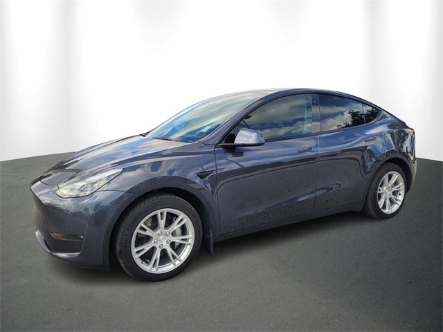 Used 2021 Tesla Model Y Long Range with VIN 5YJYGDEE5MF204245 for sale in Tampa, FL