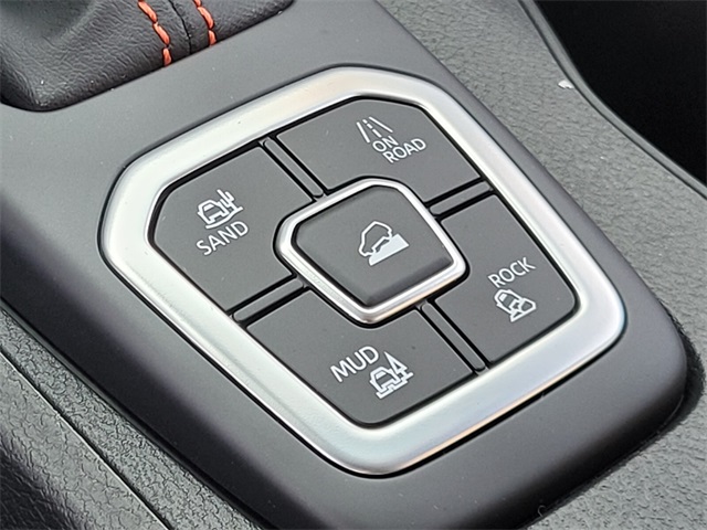 2026 Nissan Frontier Crew Cab PRO-4X photo 18