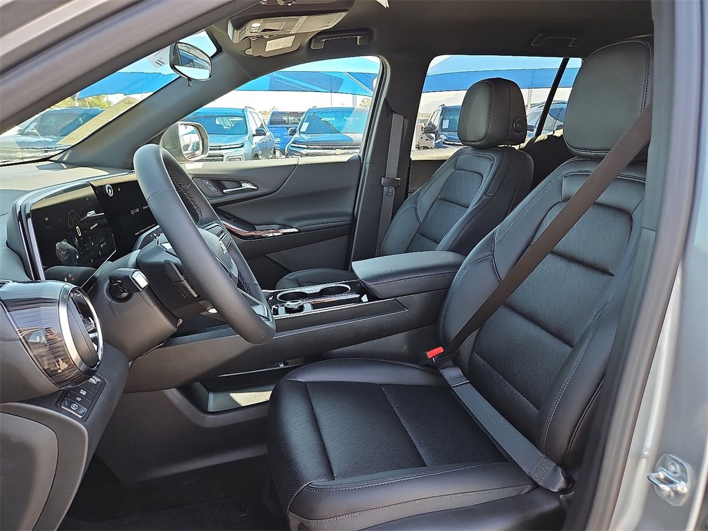 2026 Chevrolet Equinox LT photo 14