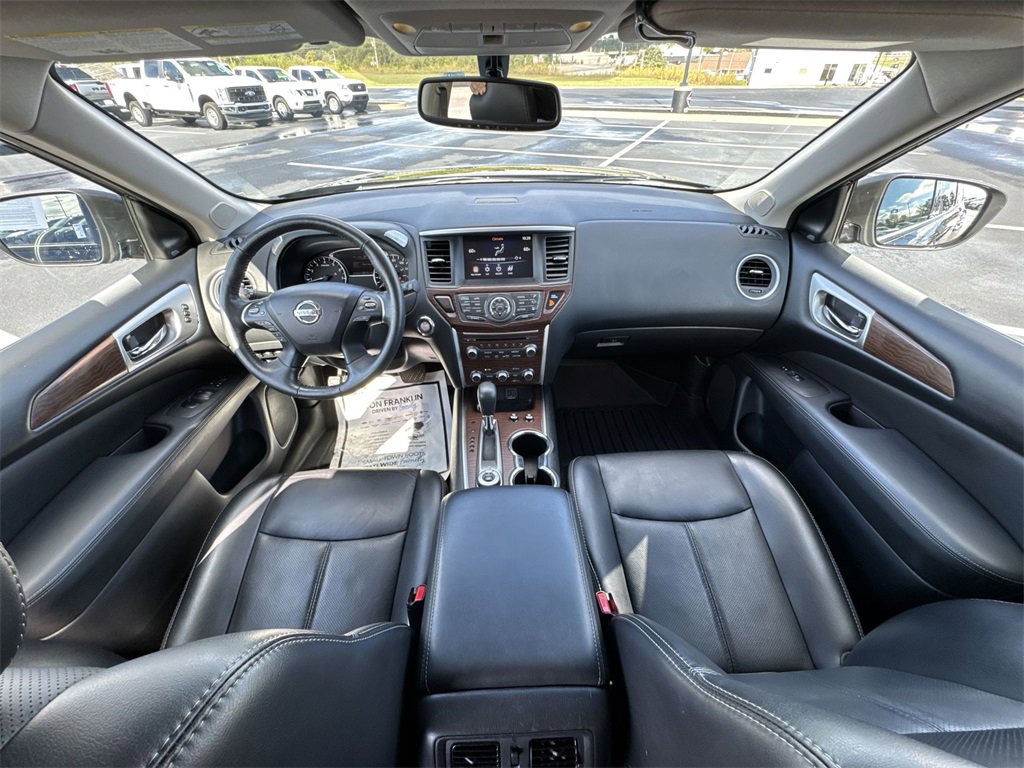 2019 Nissan Pathfinder Platinum photo 20
