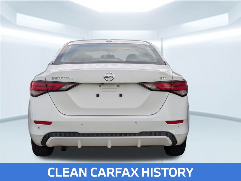 2022 Nissan Sentra SV photo 3
