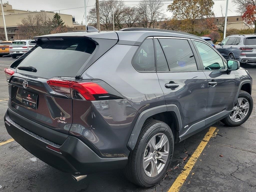 2025 TOYOTA RAV4 - Image 6