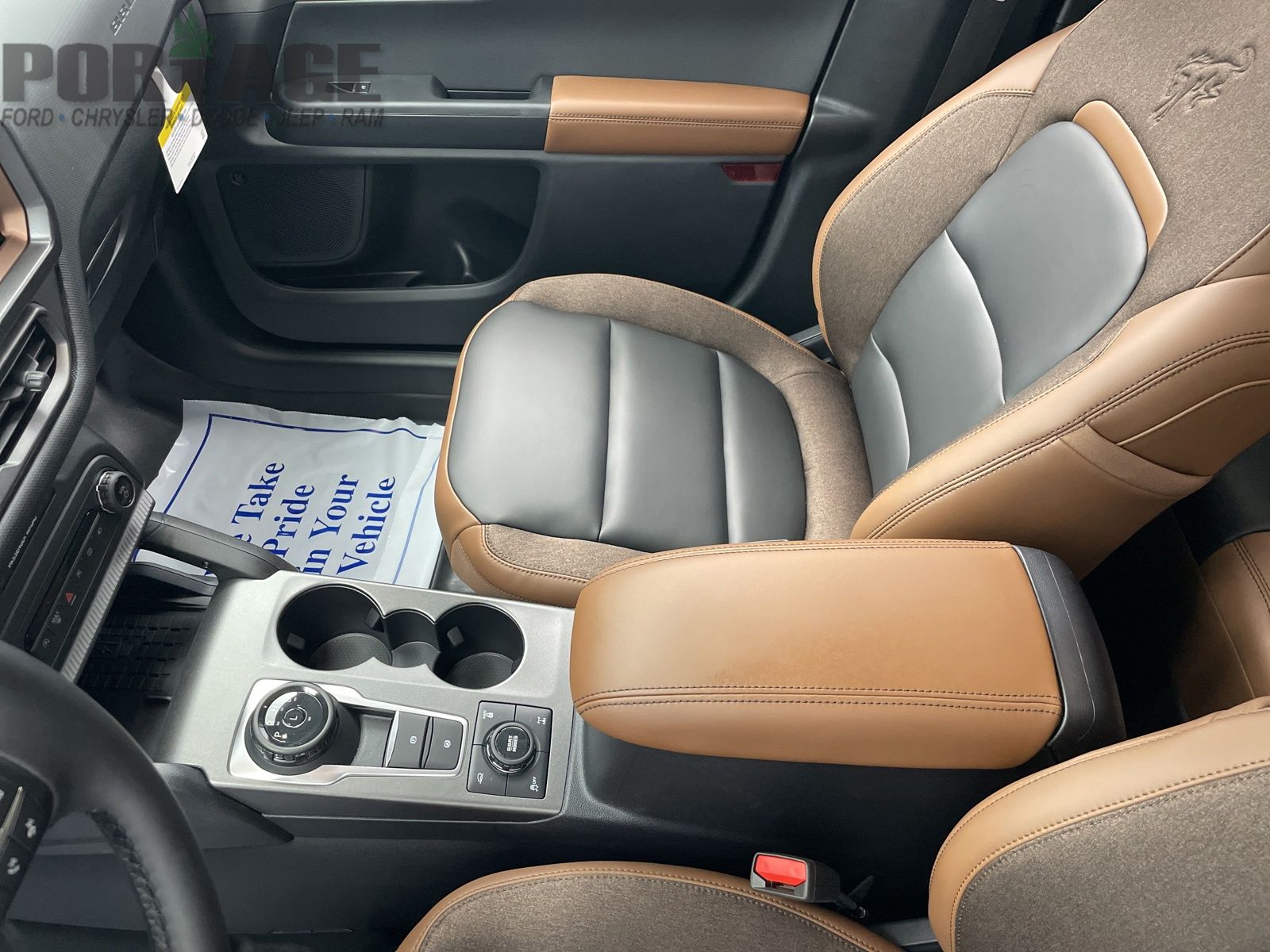 2025 Ford Bronco Sport Outer Banks photo 24