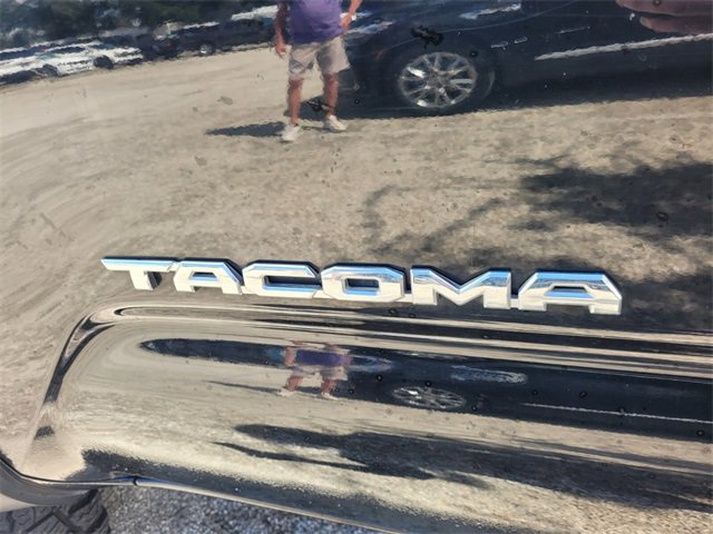 2017 Toyota RAV4 TRD Sport photo 3