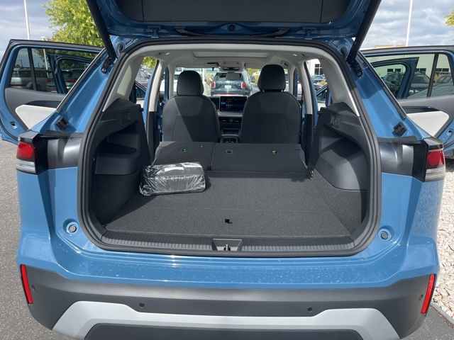 2025 Volkswagen Tiguan SE photo 21
