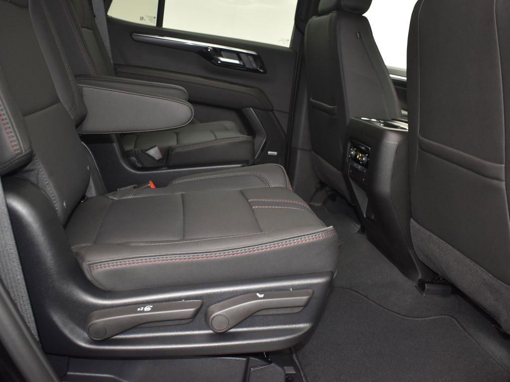 2026 Chevrolet Tahoe RST photo 16