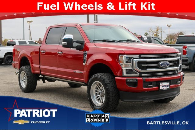 2020 Ford F-250 Super Duty Platinum's photo