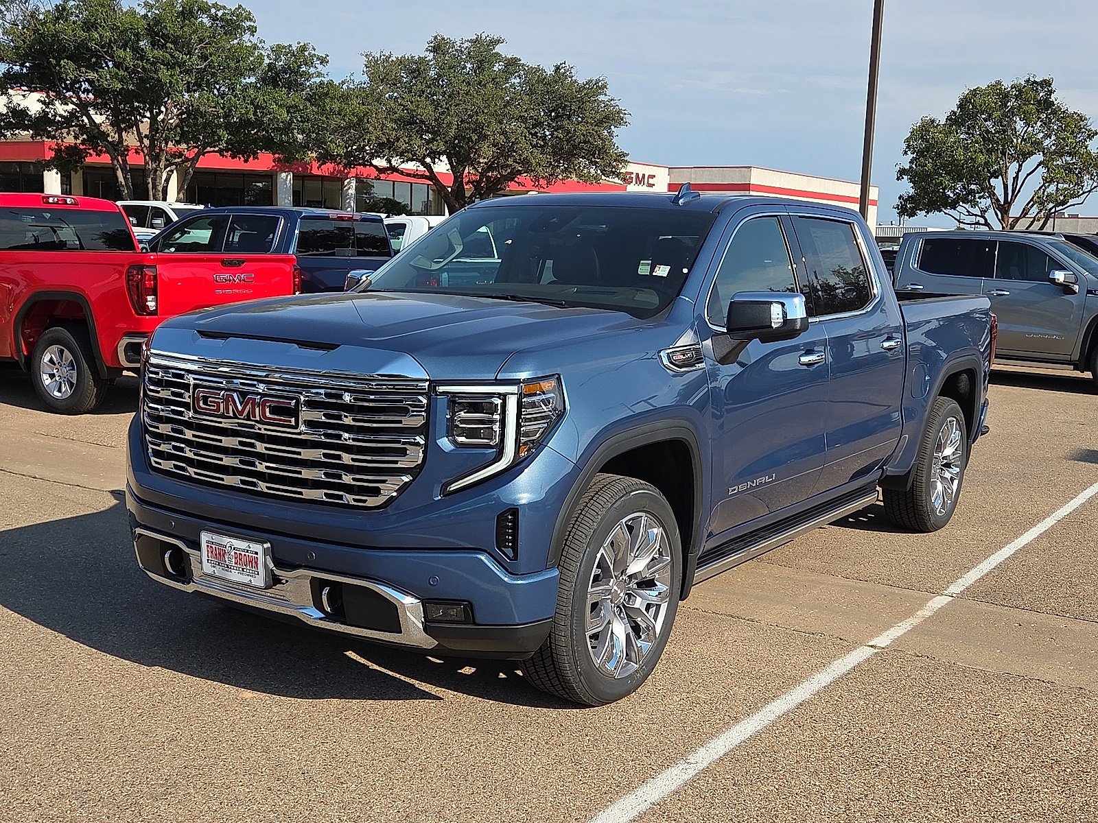 2026 GMC Sierra 1500 Denali's photo