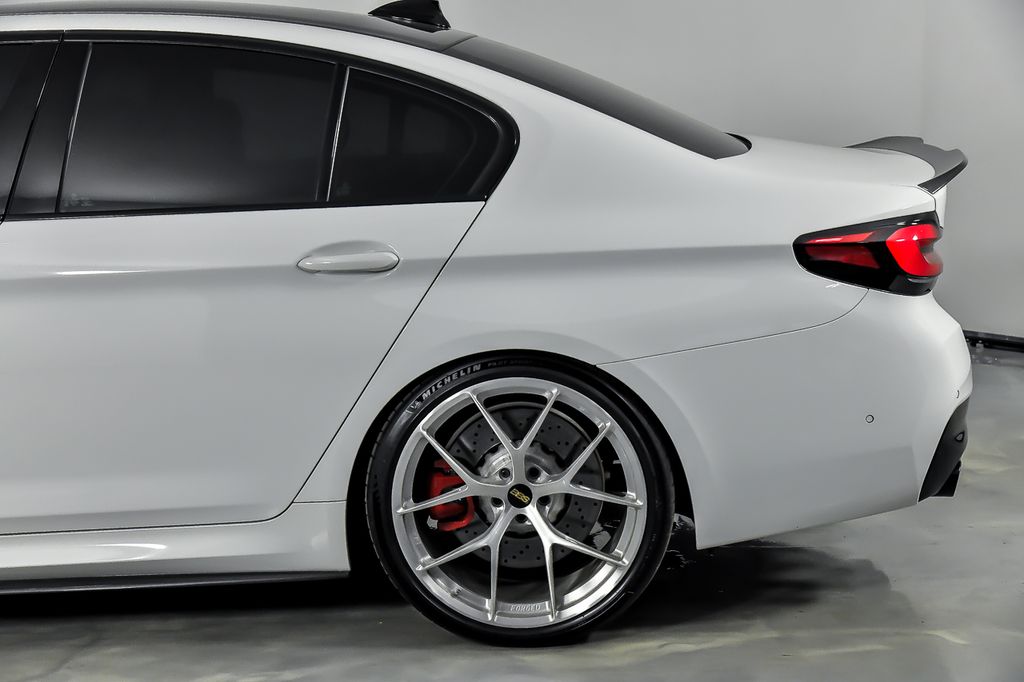 Image of Pre-Owned 2022 BMW M5 Base