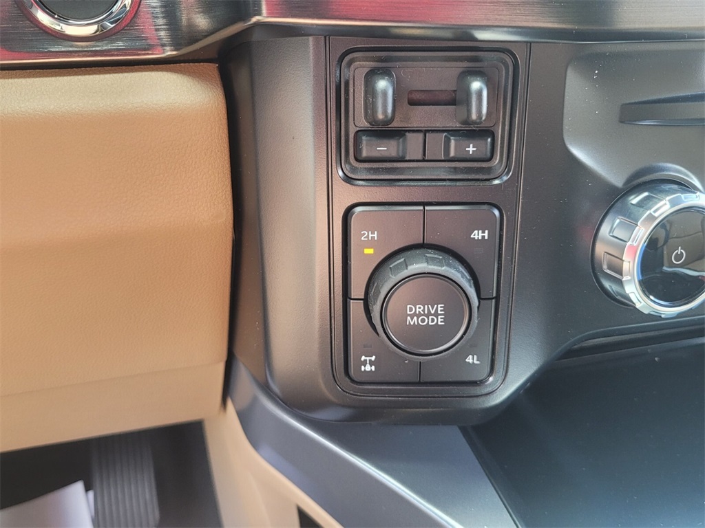 2025 Ford F-250 Lariat photo 23