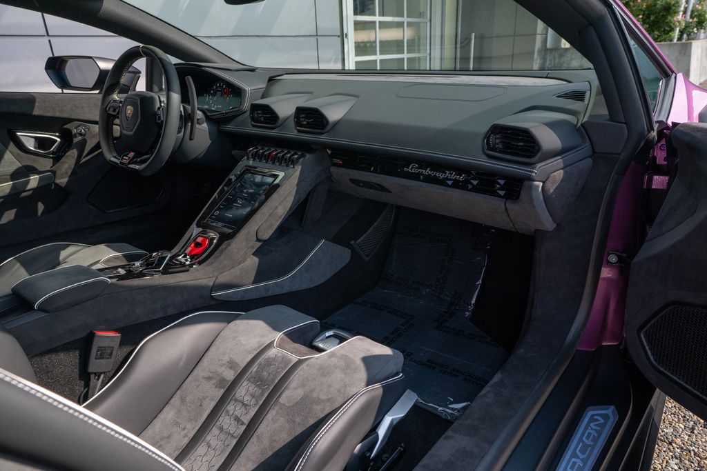 2024 Lamborghini Huracan Sterrato photo 24