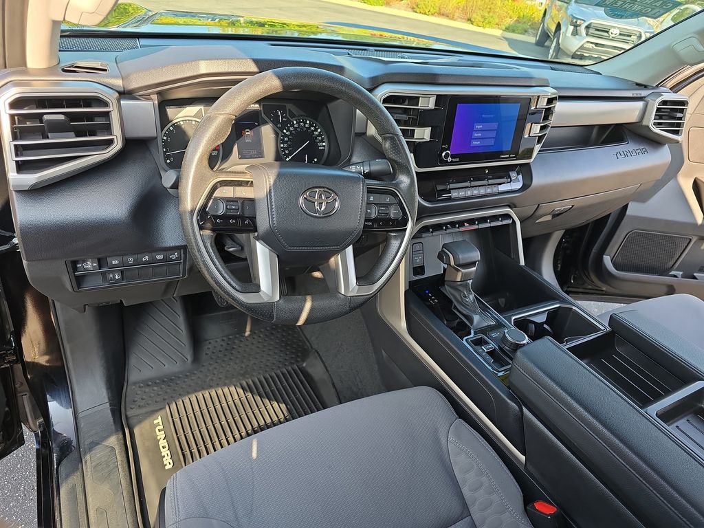 2023 Toyota Tundra SR5 photo 15