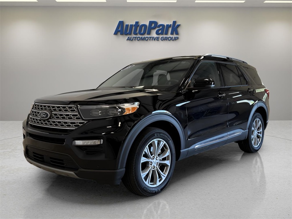 2023 Ford Explorer Limited photo 2