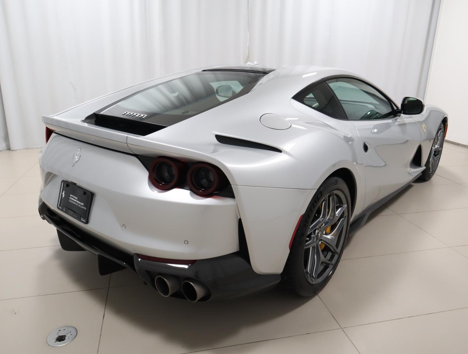 2019 Ferrari 812 Superfast photo 9