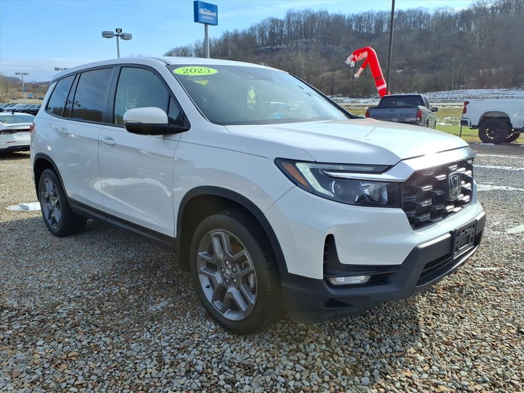 2023 Honda Passport EX-L's photo