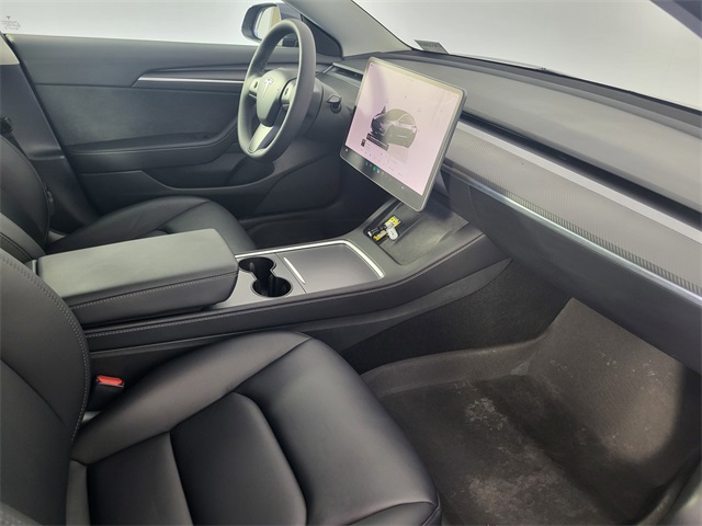 2022 Tesla Model 3 Long Range photo 17