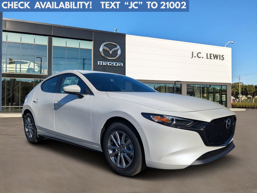 2026 Mazda Mazda3 S's photo