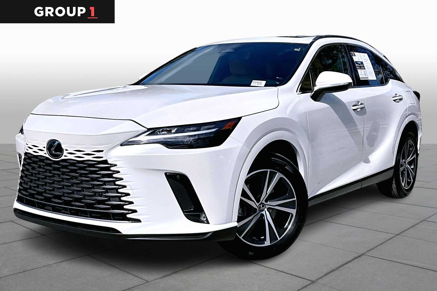 2023 Lexus RX 350's photo